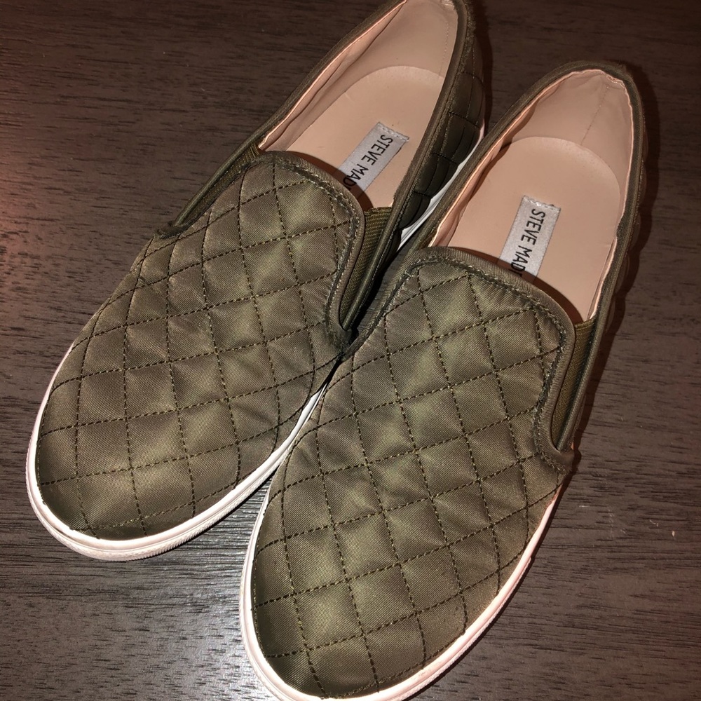 Green Steve Madden slip on shoes